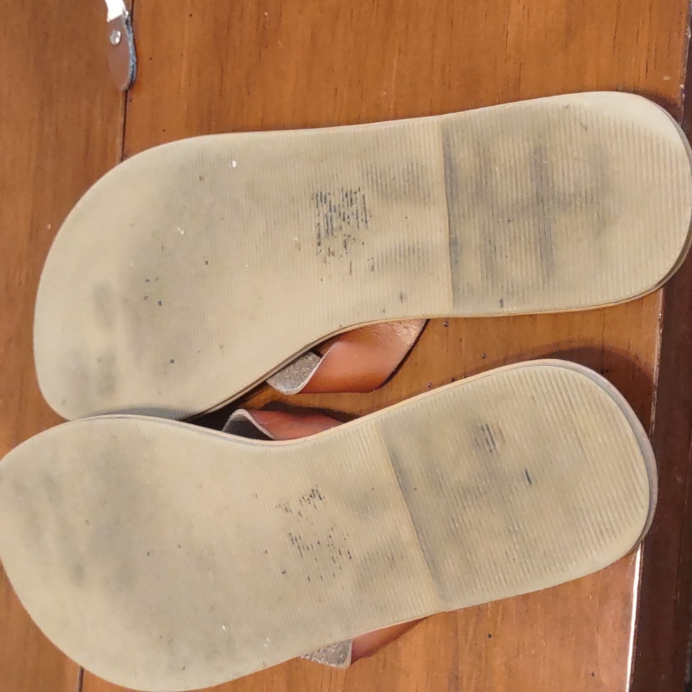 Flip Flops - Picture 2 of 2